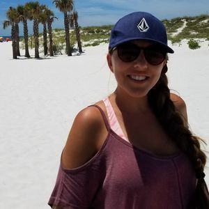 Meet your Posher, Kimberly